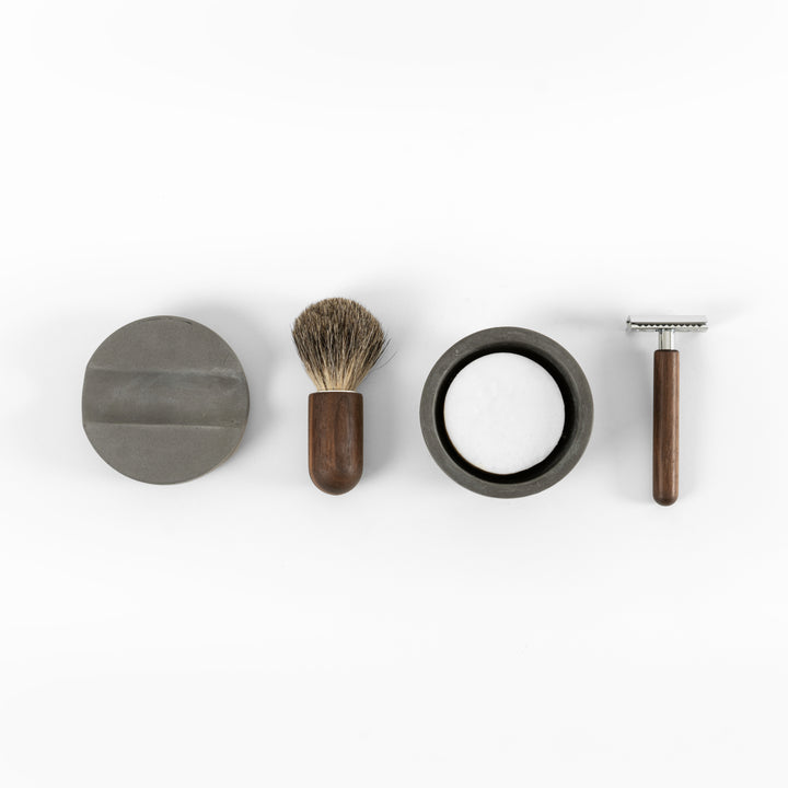 Iris Hantverk Shaving Kit - IntoConcrete