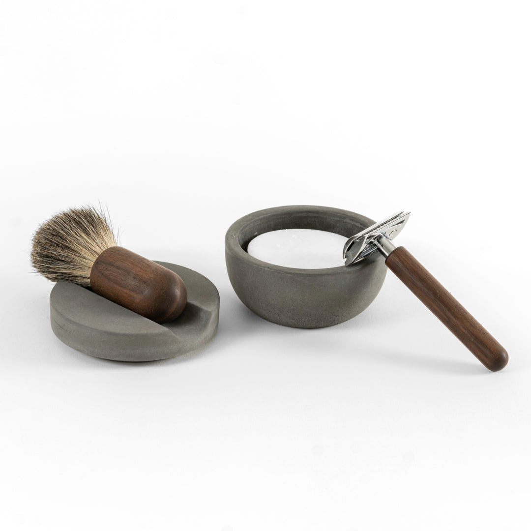 Iris Hantverk Shaving Kit - IntoConcrete