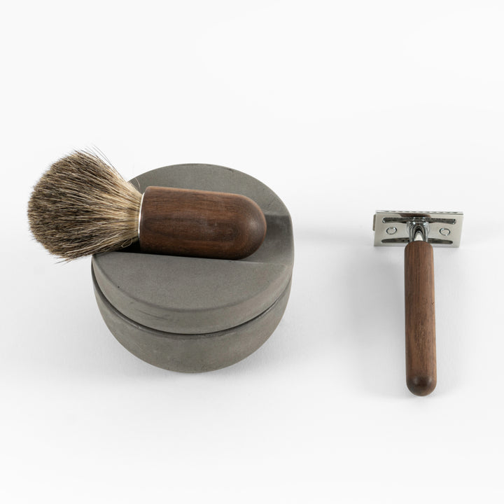 Iris Hantverk Shaving Kit - IntoConcrete