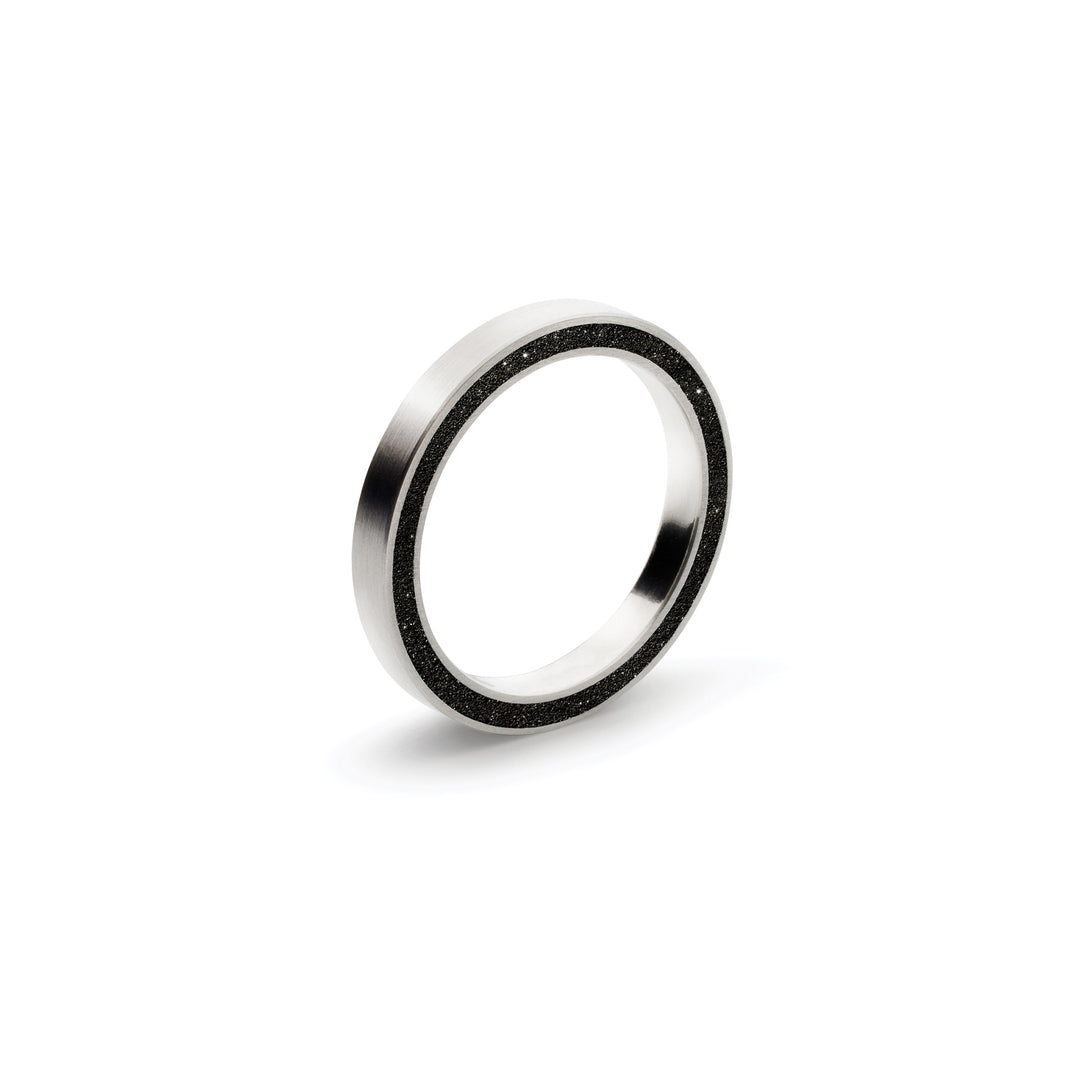 KMr156dd Ring - IntoConcrete