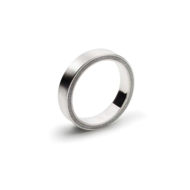 KMr157 Ring - IntoConcrete