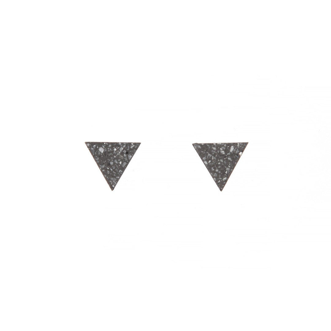 22STUDIO Tetrahedron Concrete Earrings In Graphite Gray